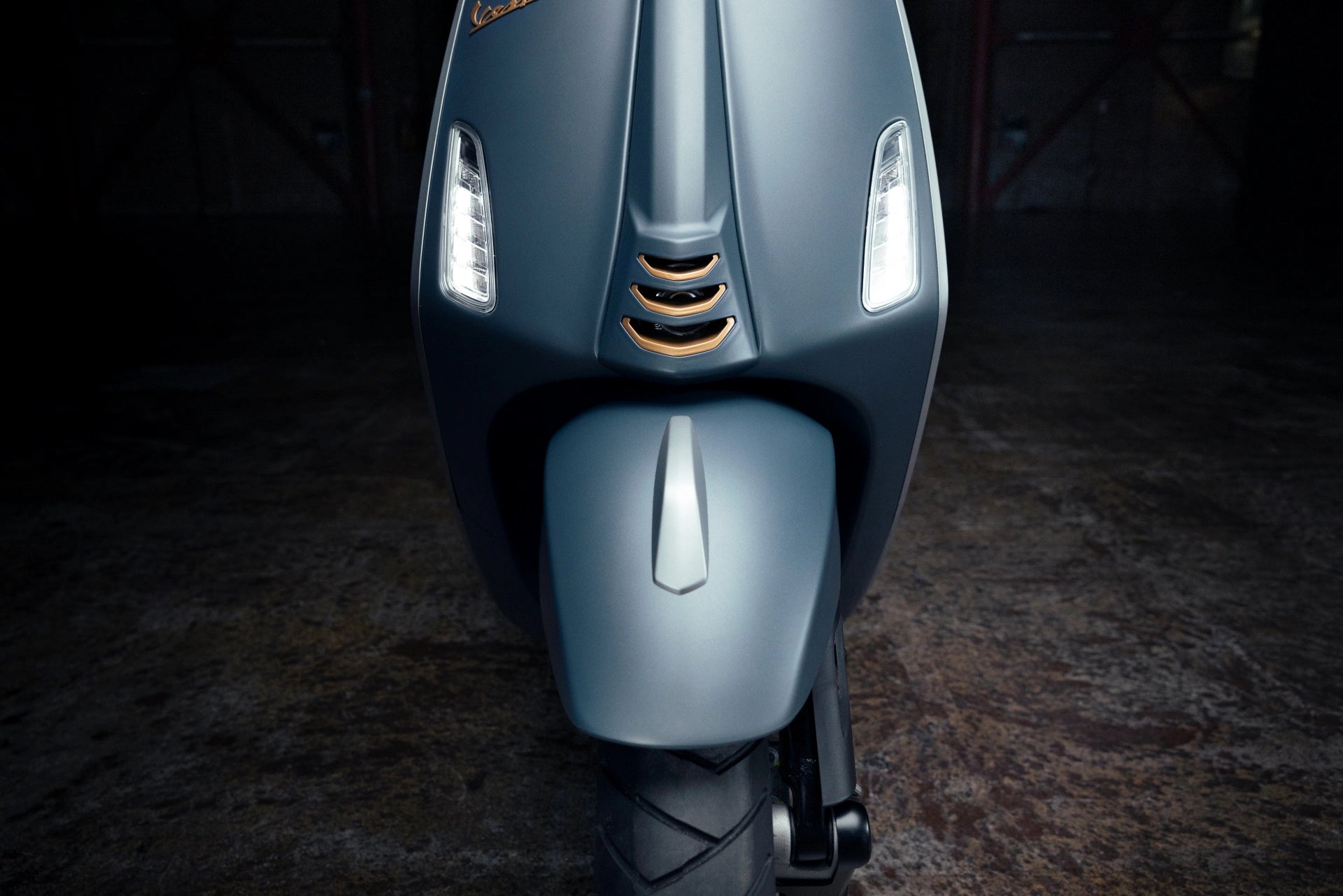 Vespa Primavera Officina 8 Edition
